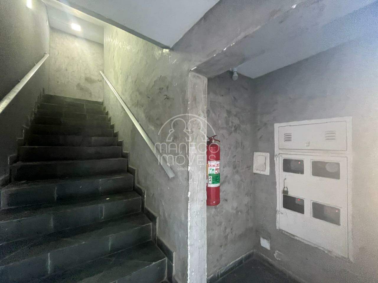 Sala para aluguel no Vila Mathias: 