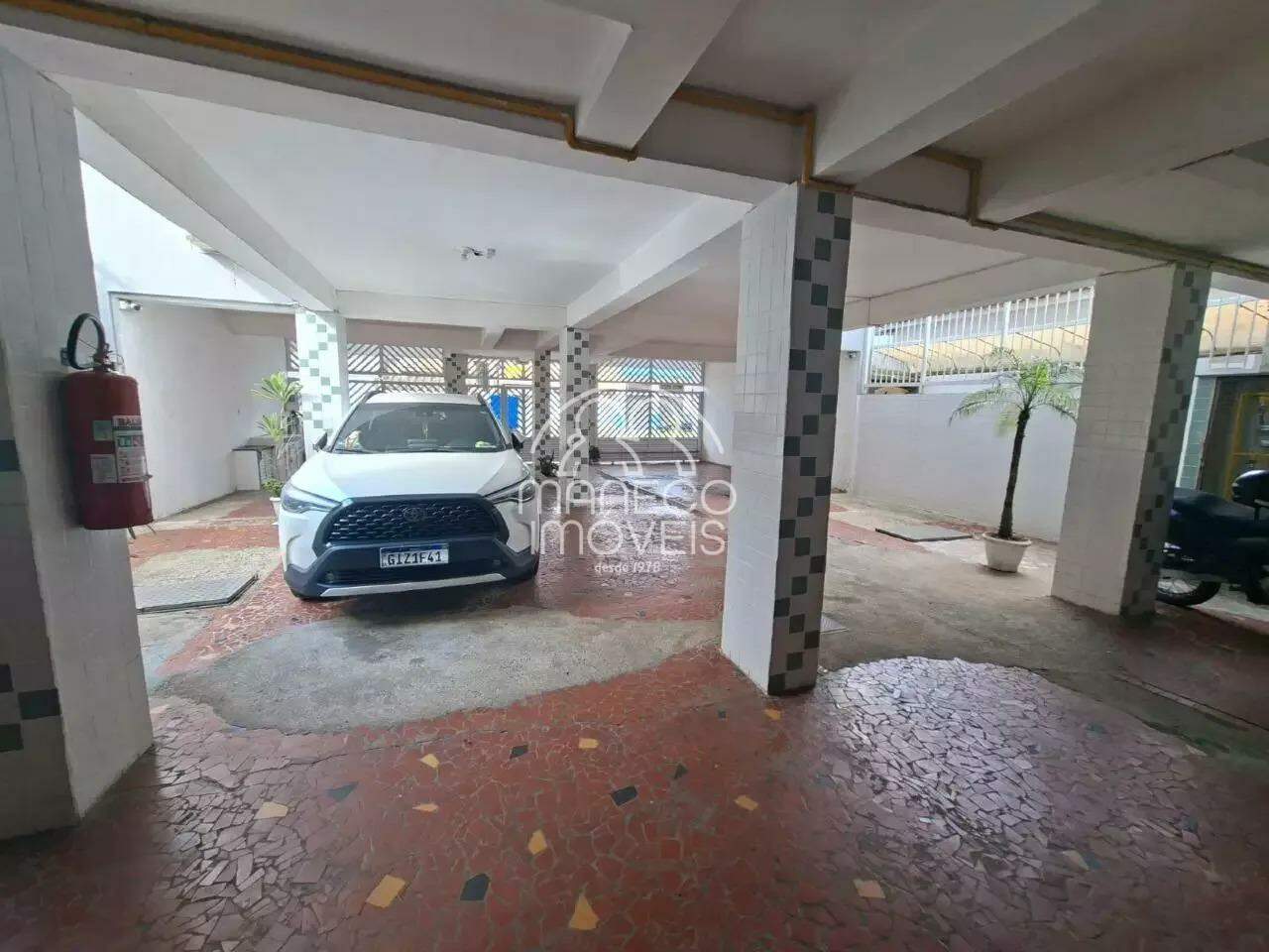 Apartamento à venda no Ponta da Praia: 