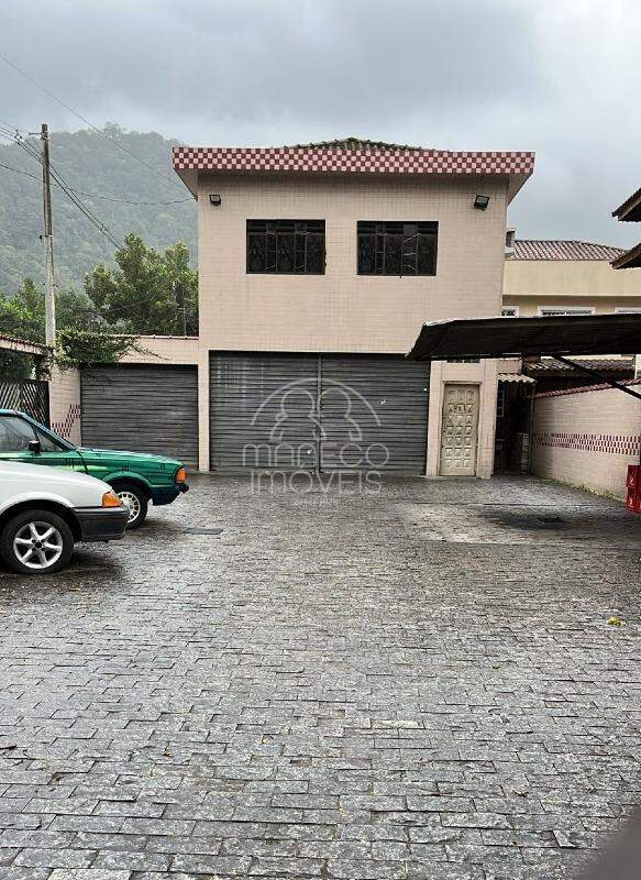 Casa para aluguel no Marapé: 