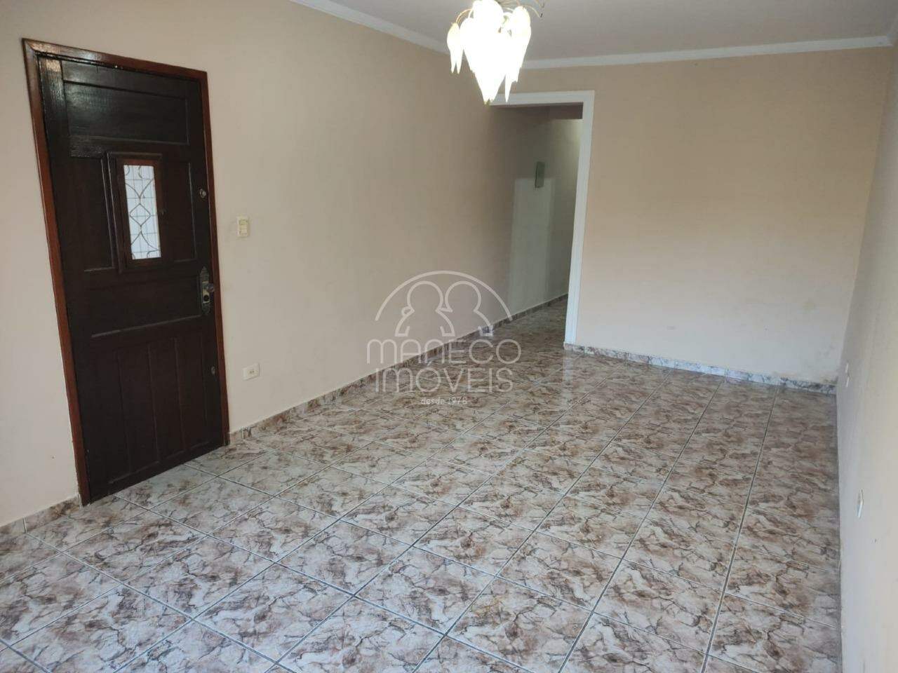Casa à venda no Jardim Paraíso: 