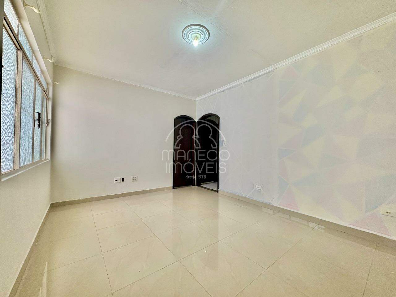 Casa à venda no Jardim Paraíso: 