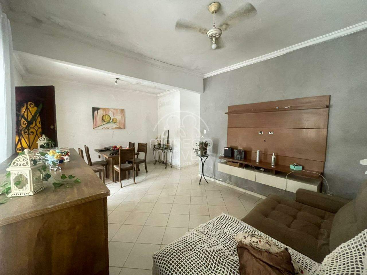 Casa à venda no Santa Maria: 
