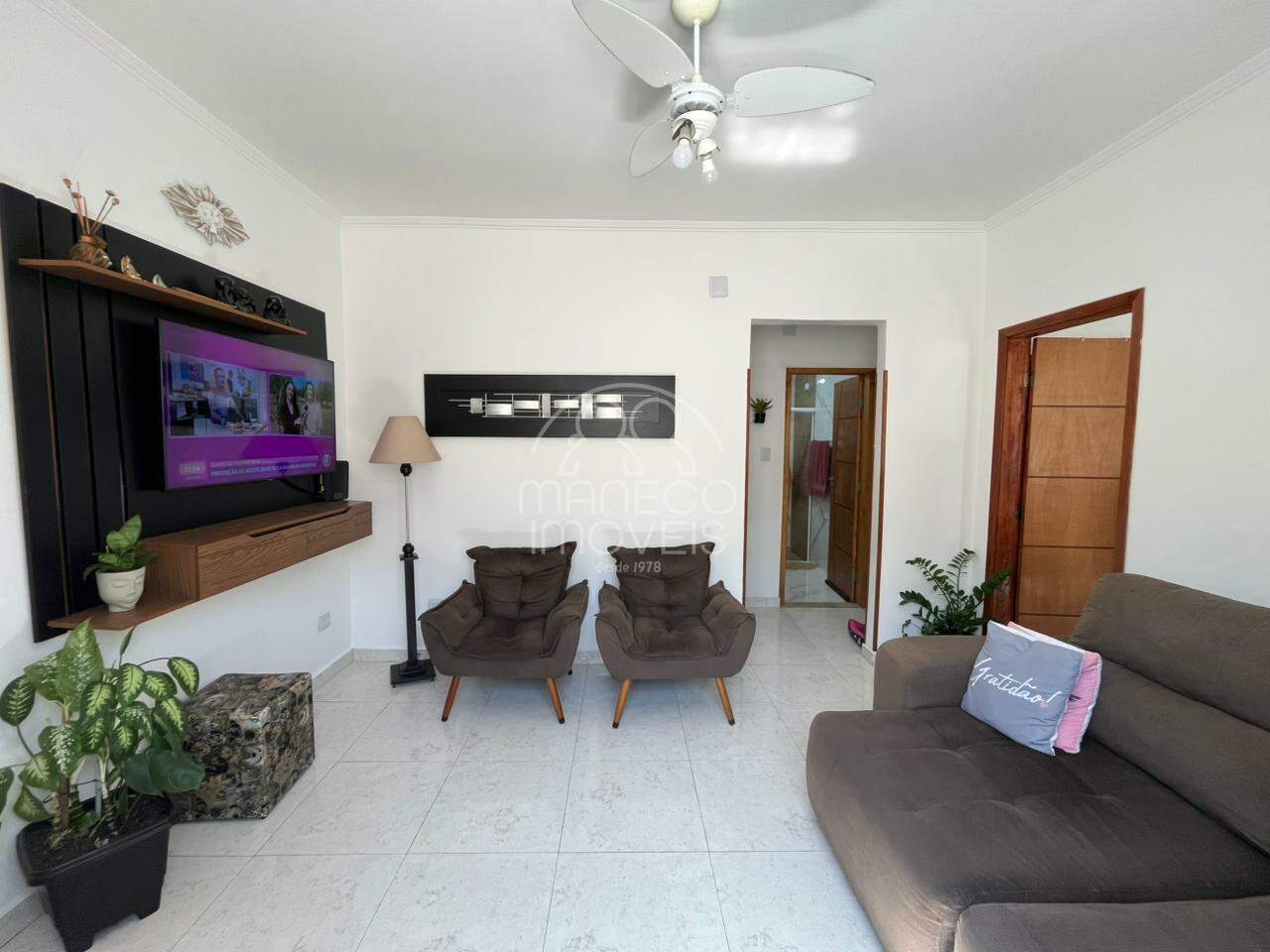 Apartamento à venda no Catiapoa: 