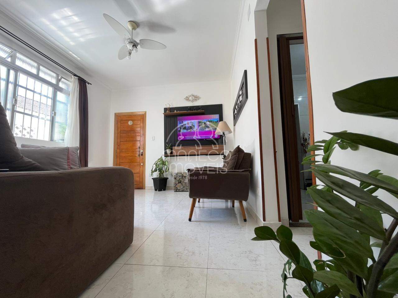 Apartamento à venda no Catiapoa: 