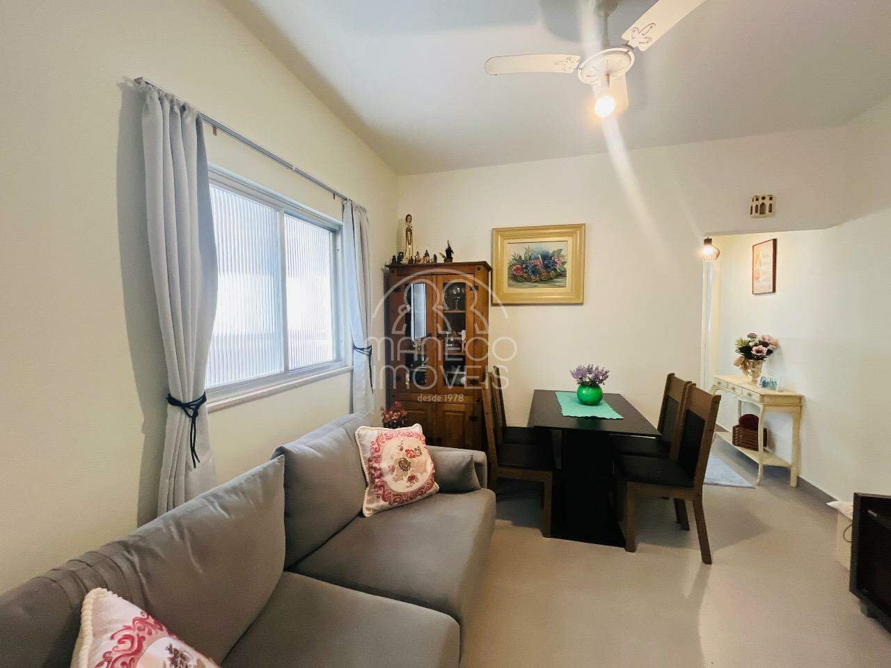 Apartamento à venda no Embaré: 