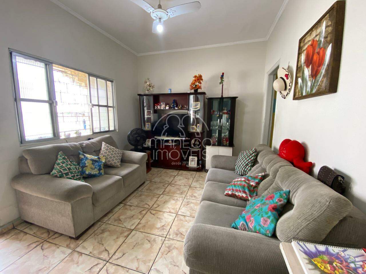 Casa à venda no Centro: 