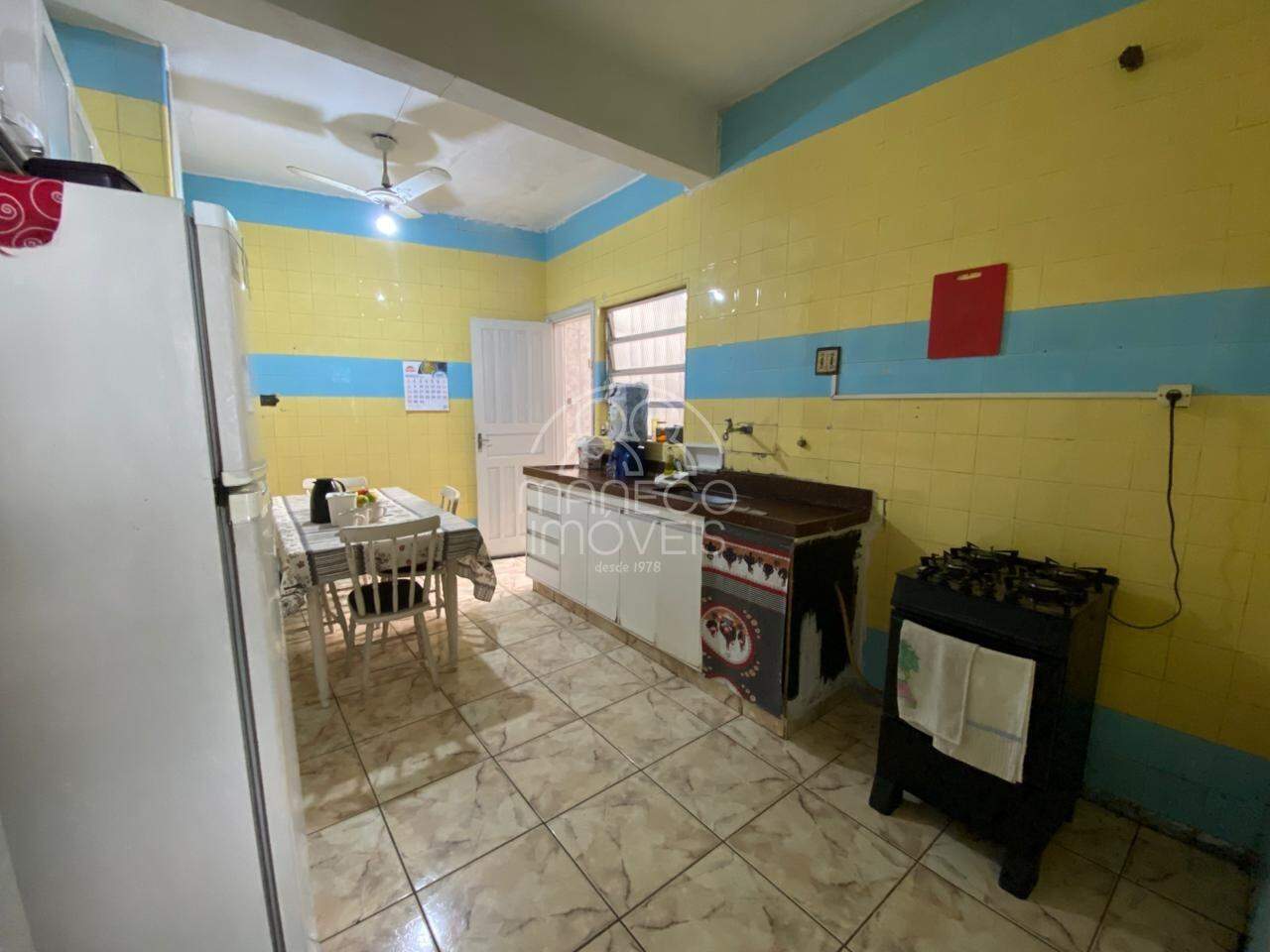 Casa à venda no Centro: 