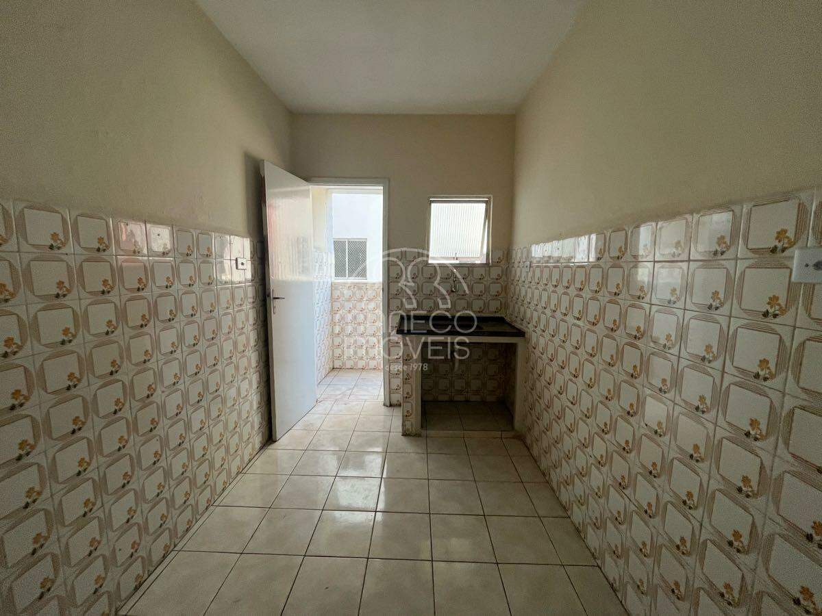 Apartamento para aluguel no Centro: 