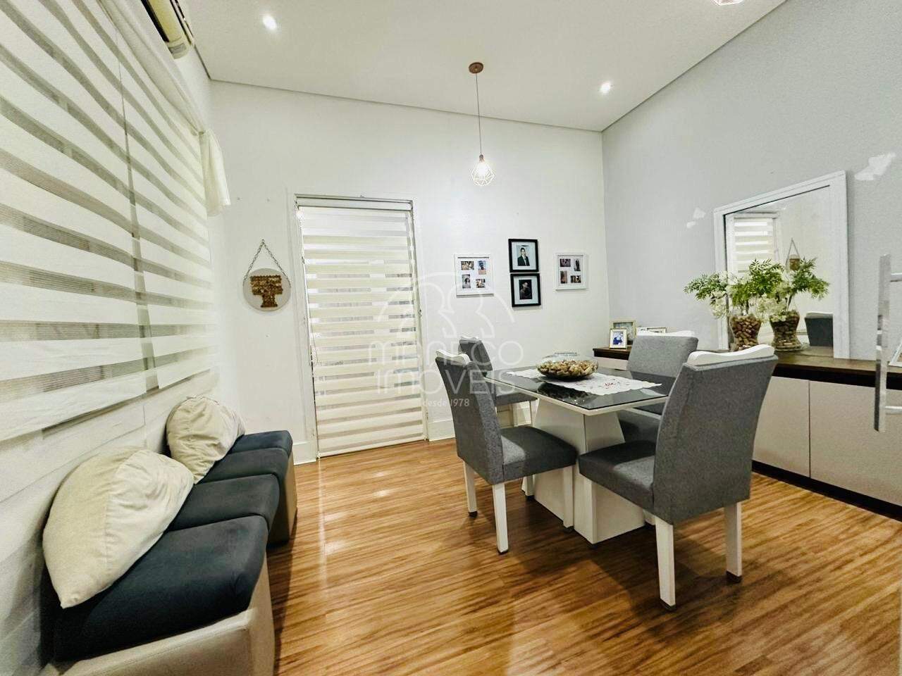 Casa à venda no Vila Mathias: 