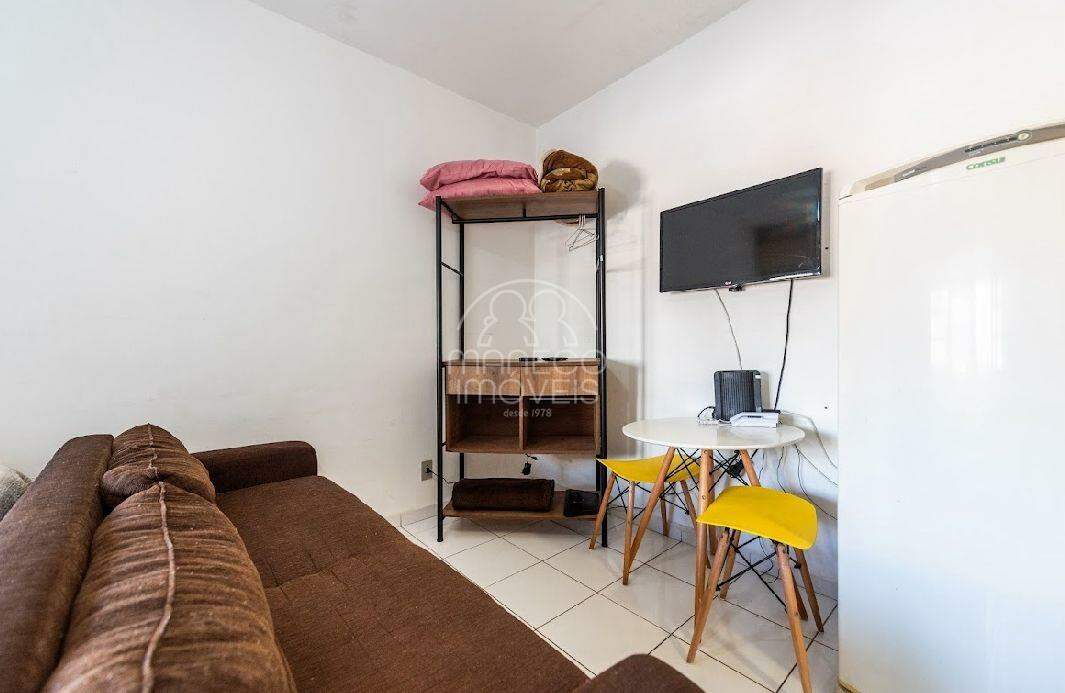 Kitnet para aluguel no Boqueirão: 