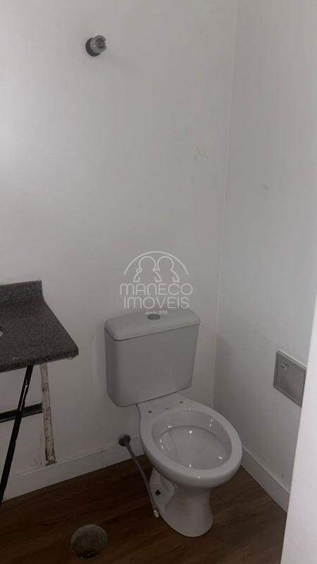 Prédio comercial para aluguel no Centro: 