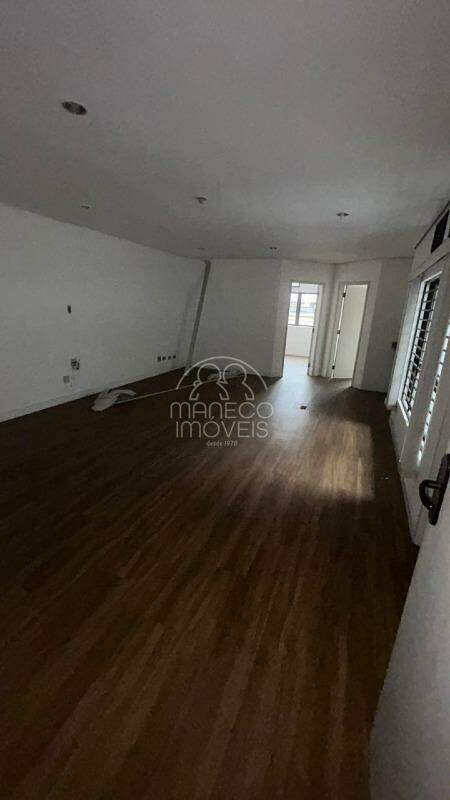 Sala para aluguel no Centro: 