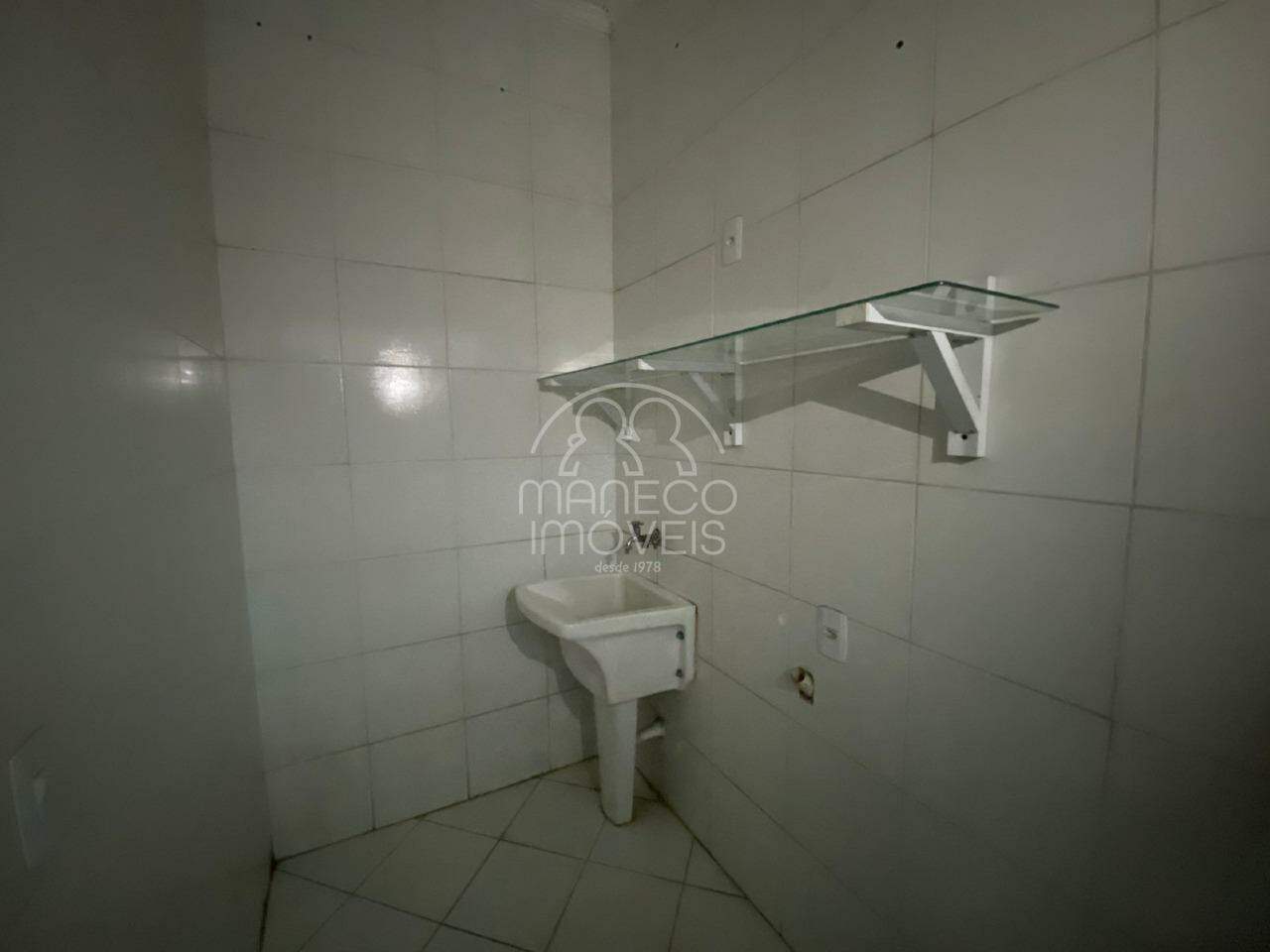 Casa à venda no Esplanada dos Barreiros: 