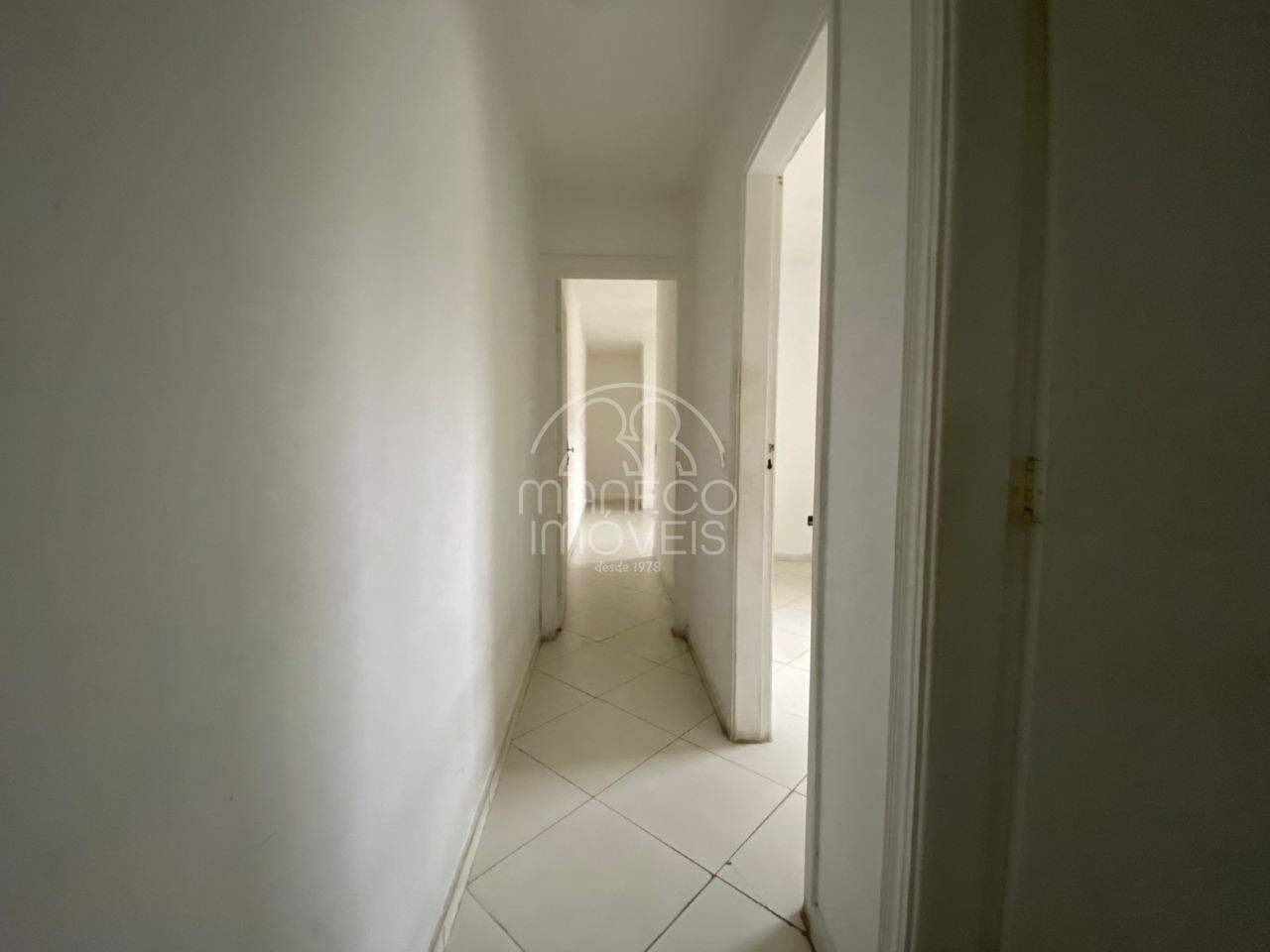 Casa à venda no Esplanada dos Barreiros: 