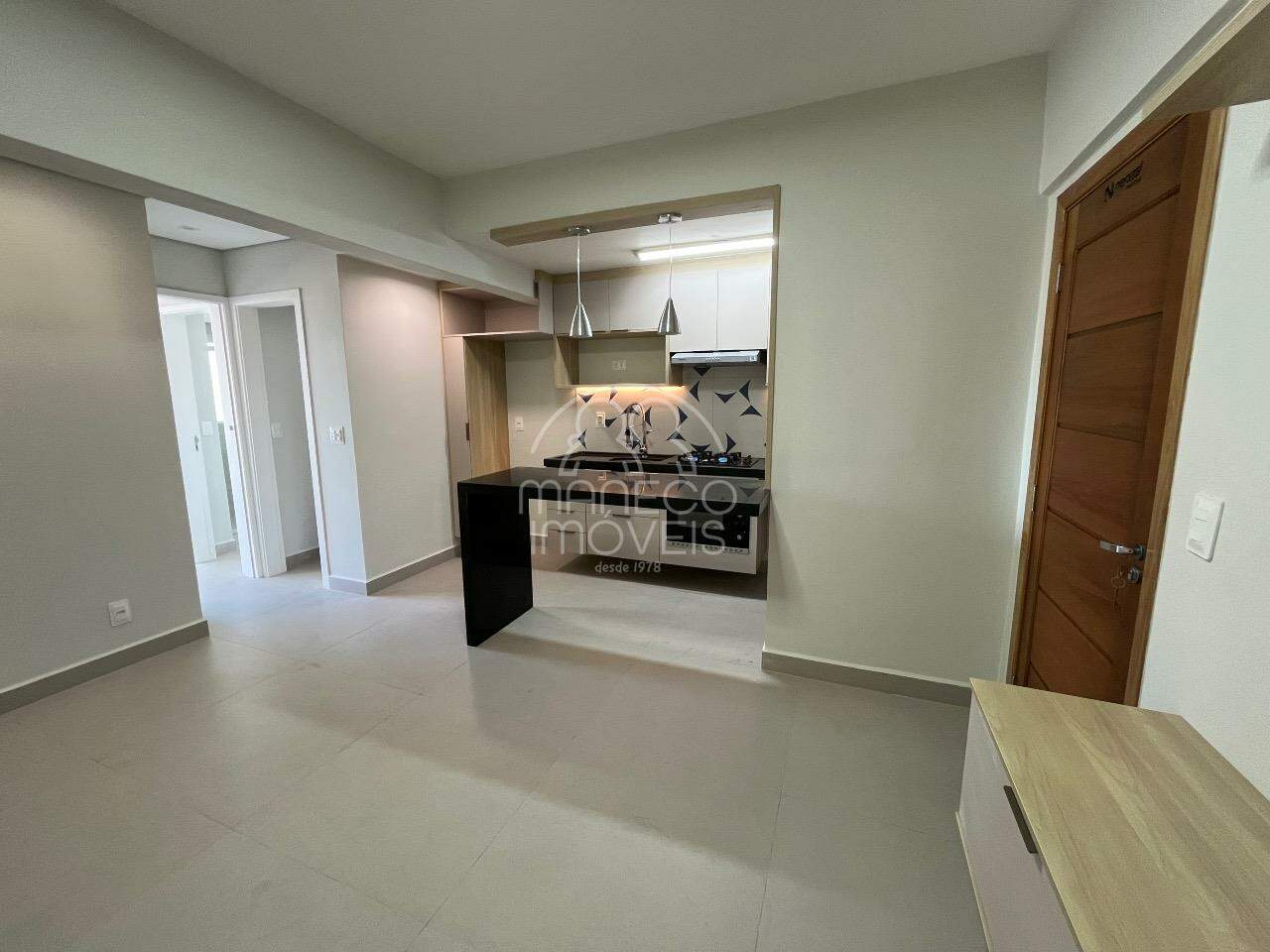 Apartamento à venda no Ponta da Praia: 