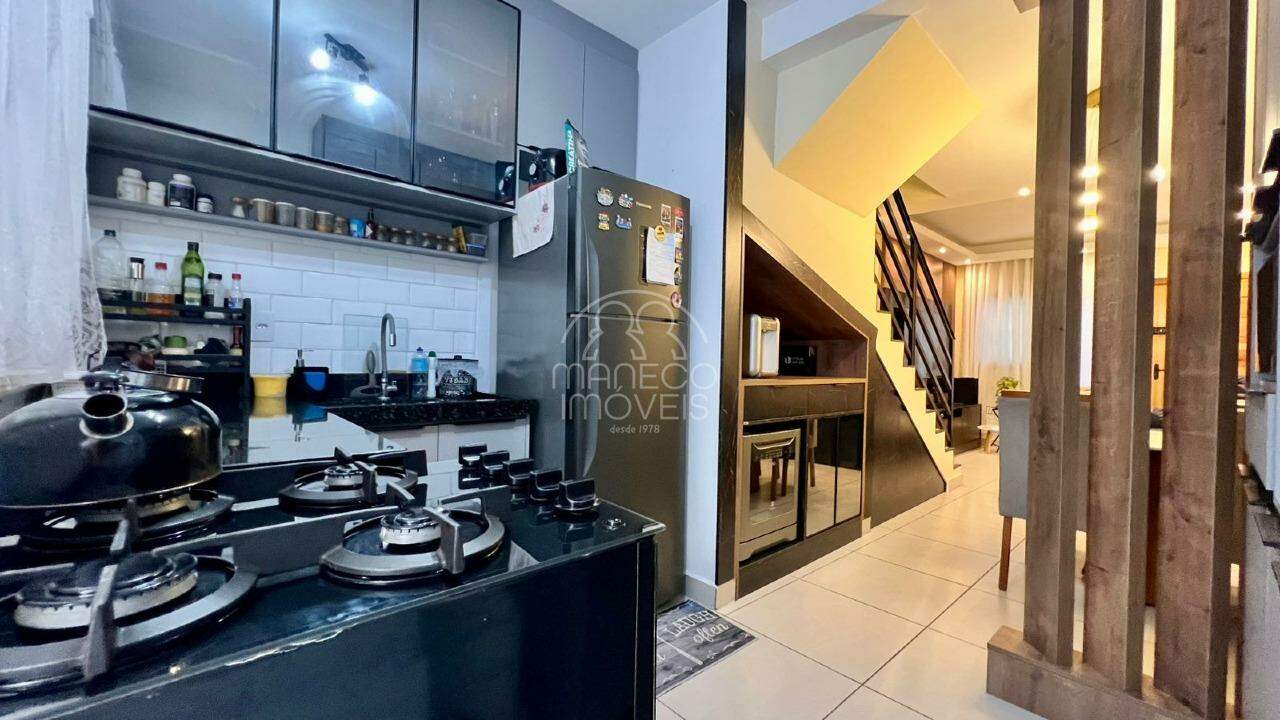 Casa à venda no Centro: 