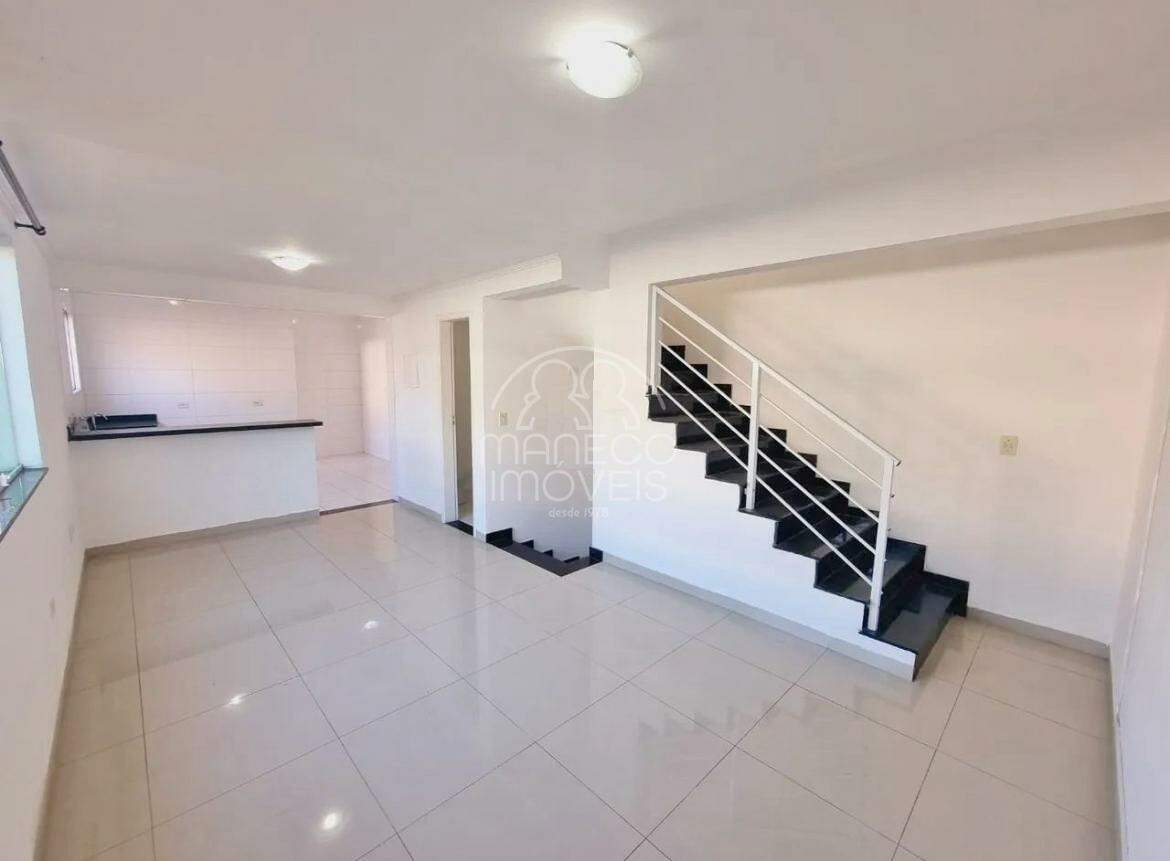 Casa para aluguel no Marapé: 