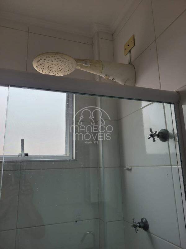 Casa para aluguel no Marapé: 