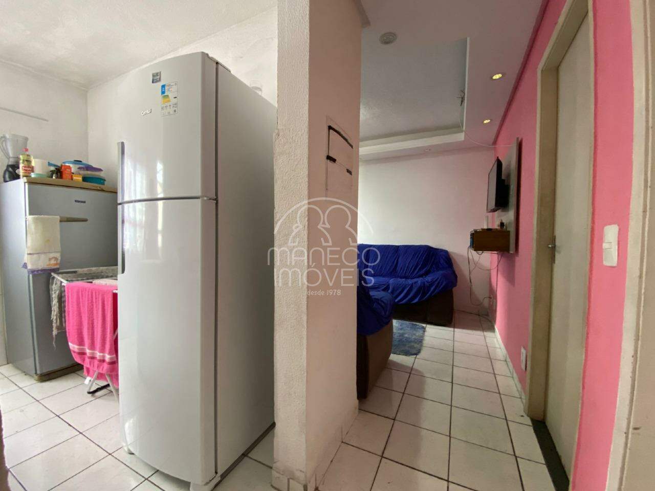 Apartamento à venda no Caneleira: 