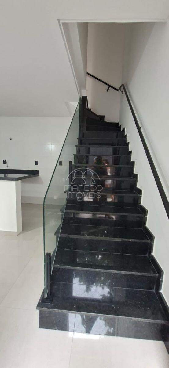 Casa à venda no Macuco: 