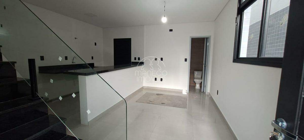 Casa à venda no Macuco: 