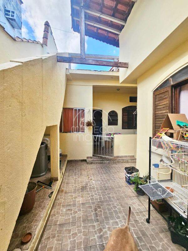 Casa à venda no Catiapoa: 