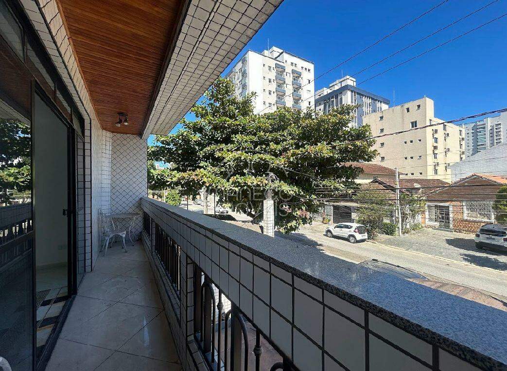 Casa para aluguel no Embaré: 