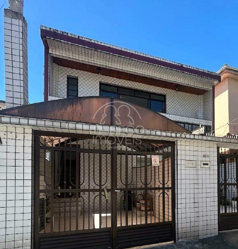 Casa para aluguel no Embaré: 