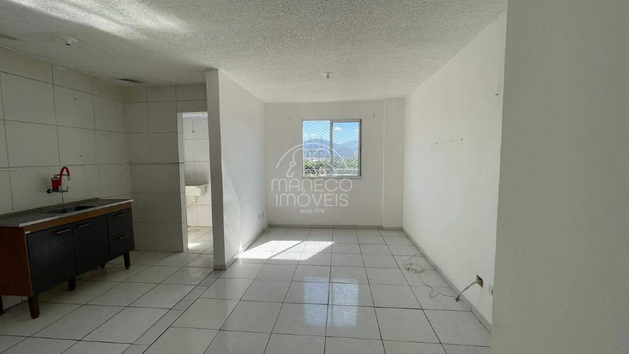 Apartamento à venda no Saboó: 