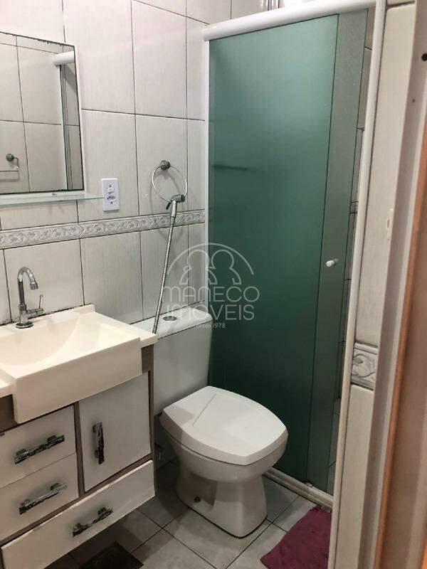 Kitnet à venda no Centro: 