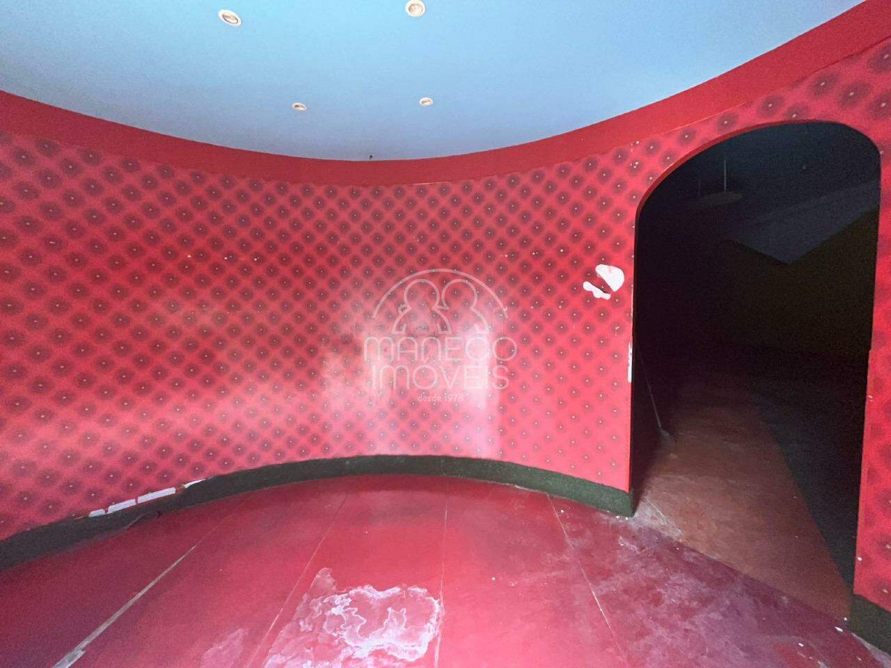 Galpão para aluguel no Vila Mathias: 