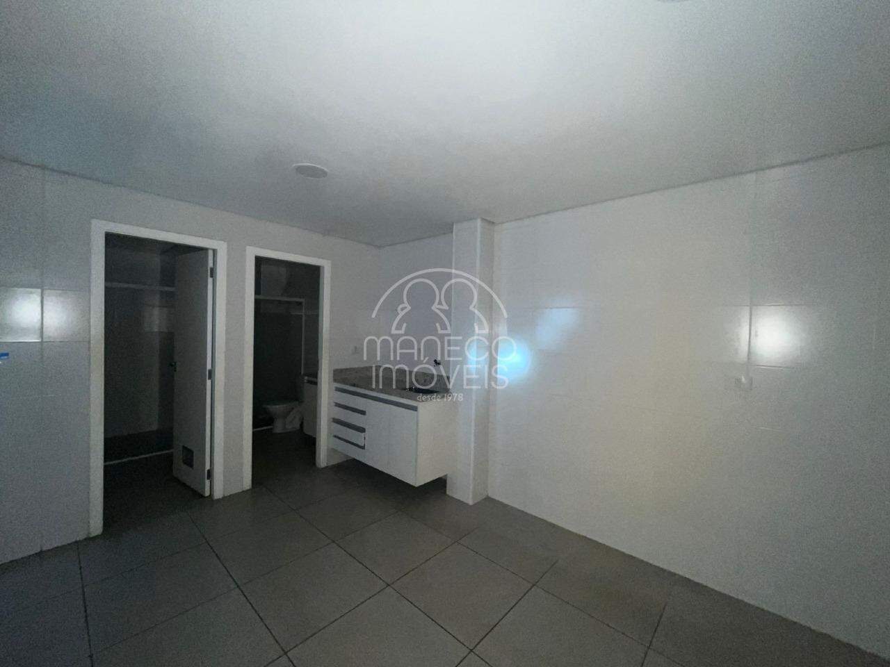 Galpão para aluguel no Vila Mathias: 