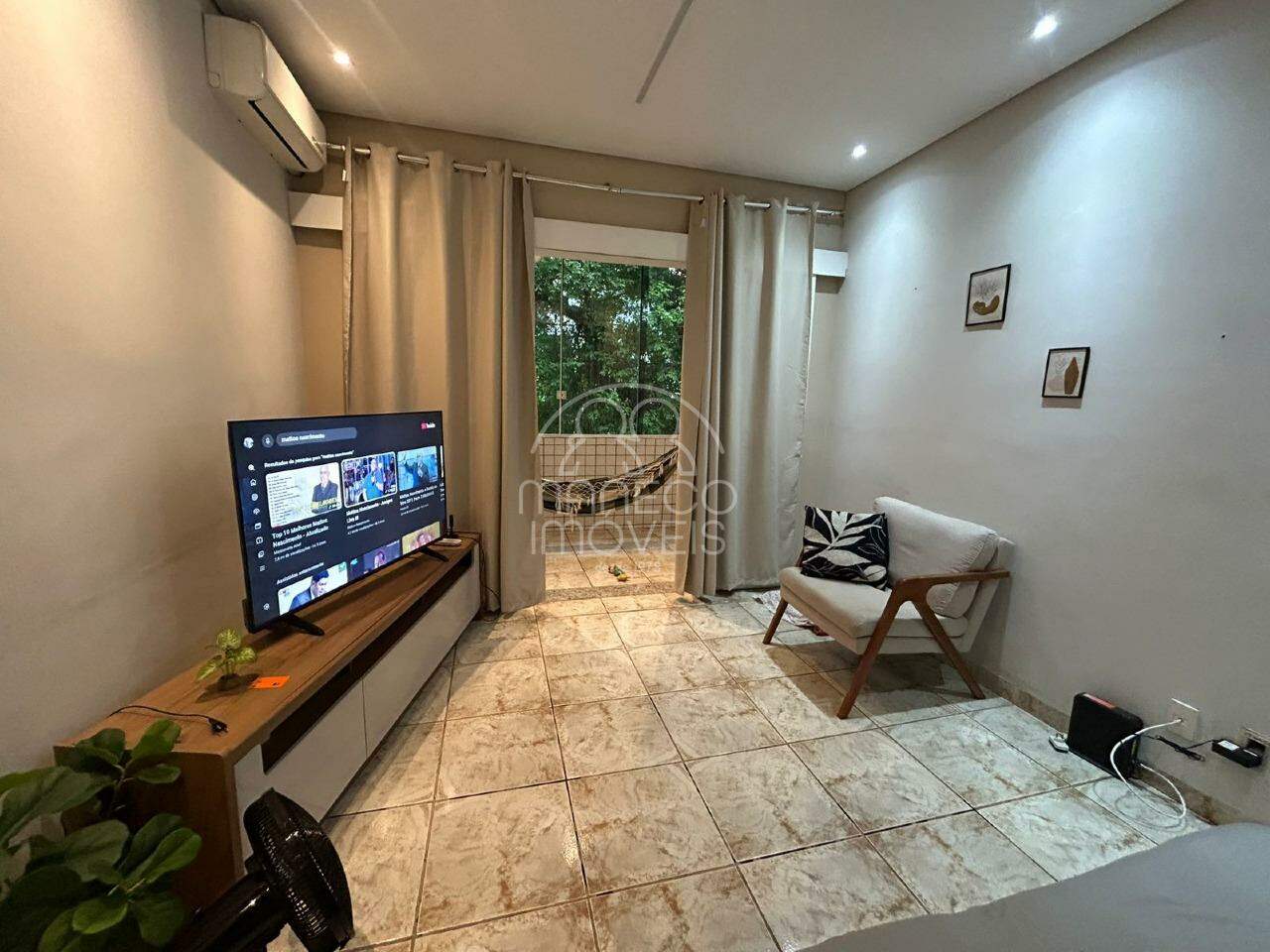 Apartamento à venda no Embaré: 