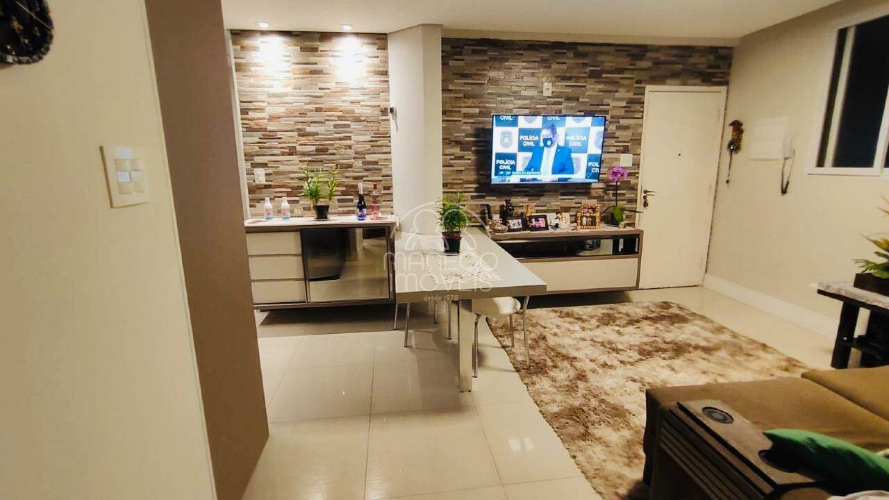 Apartamento à venda no Encruzilhada: 
