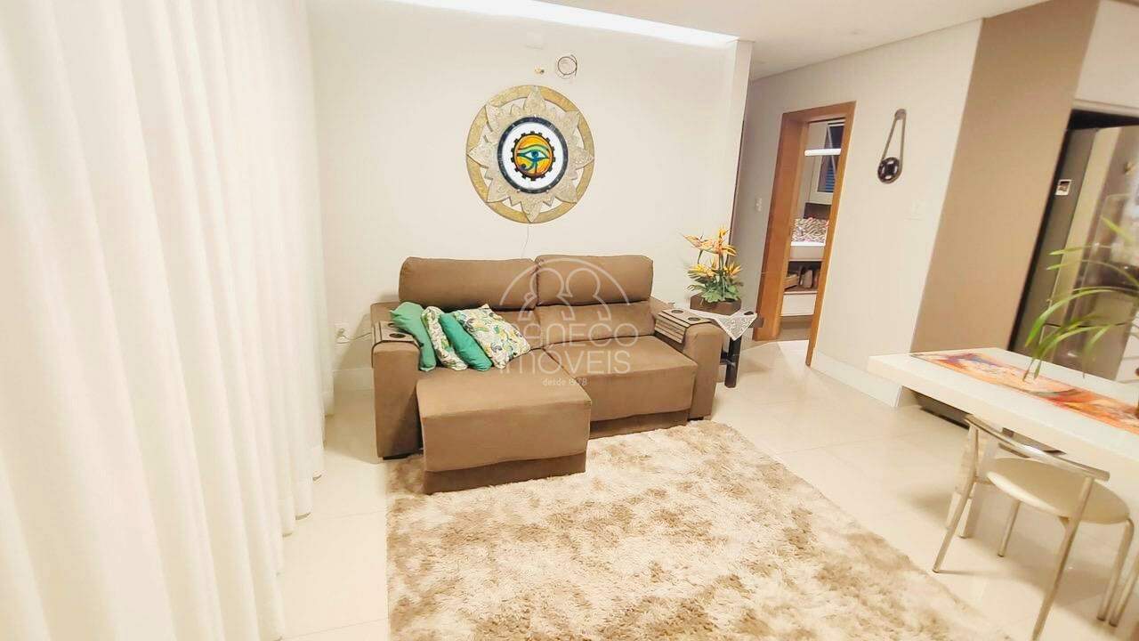 Apartamento à venda no Encruzilhada: 