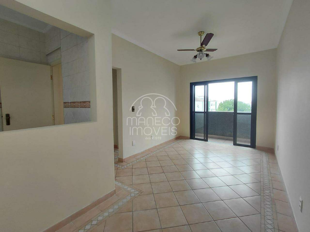 Apartamento à venda no Embaré: 