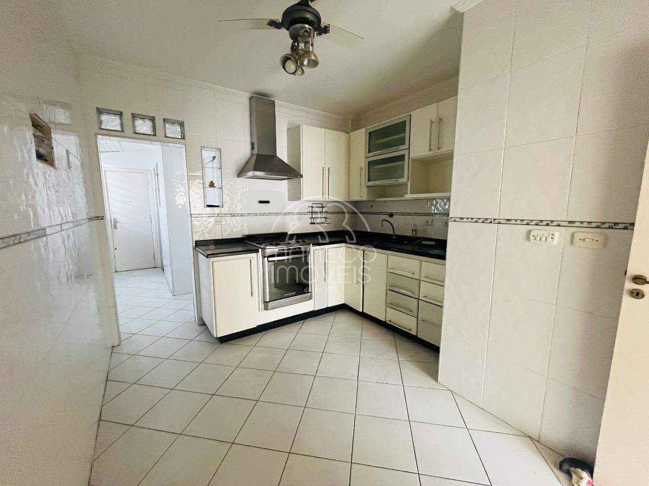 Apartamento à venda no Embaré: 