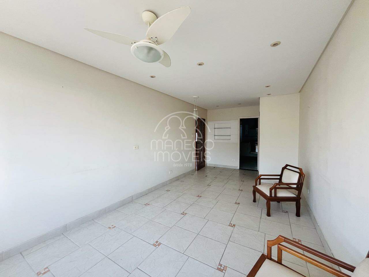 Apartamento à venda no Embaré: 