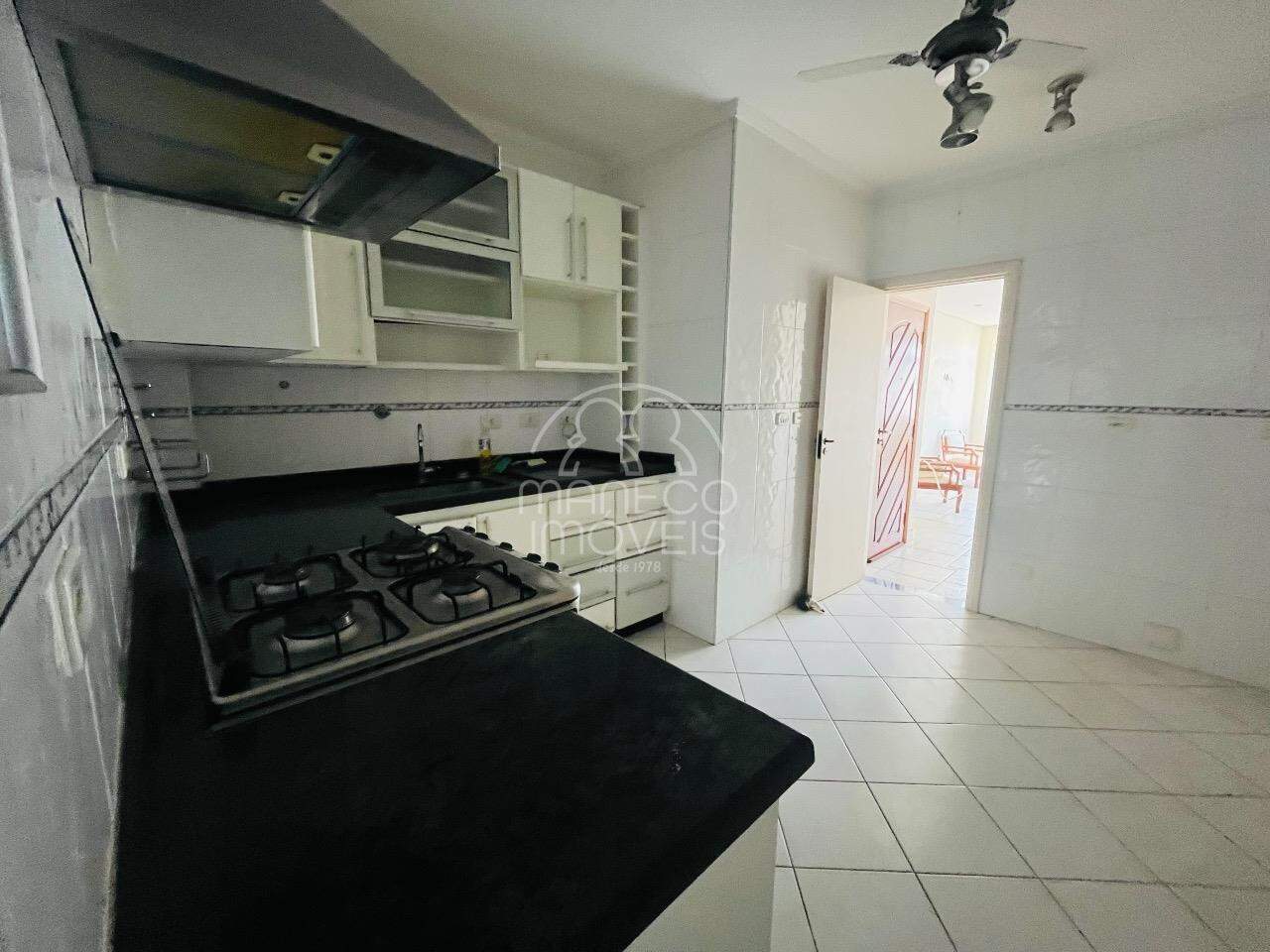 Apartamento à venda no Embaré: 