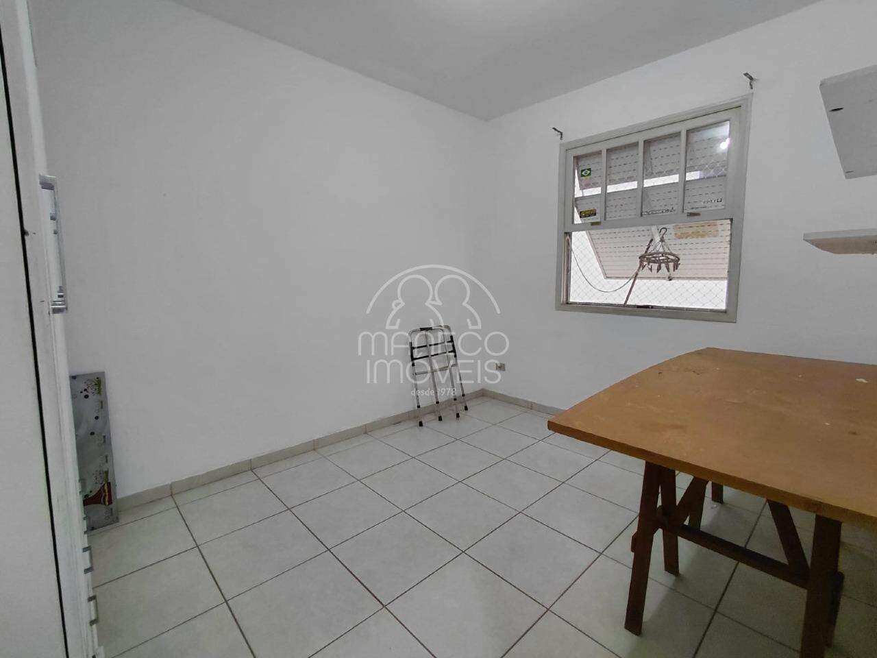 Apartamento à venda no Embaré: 