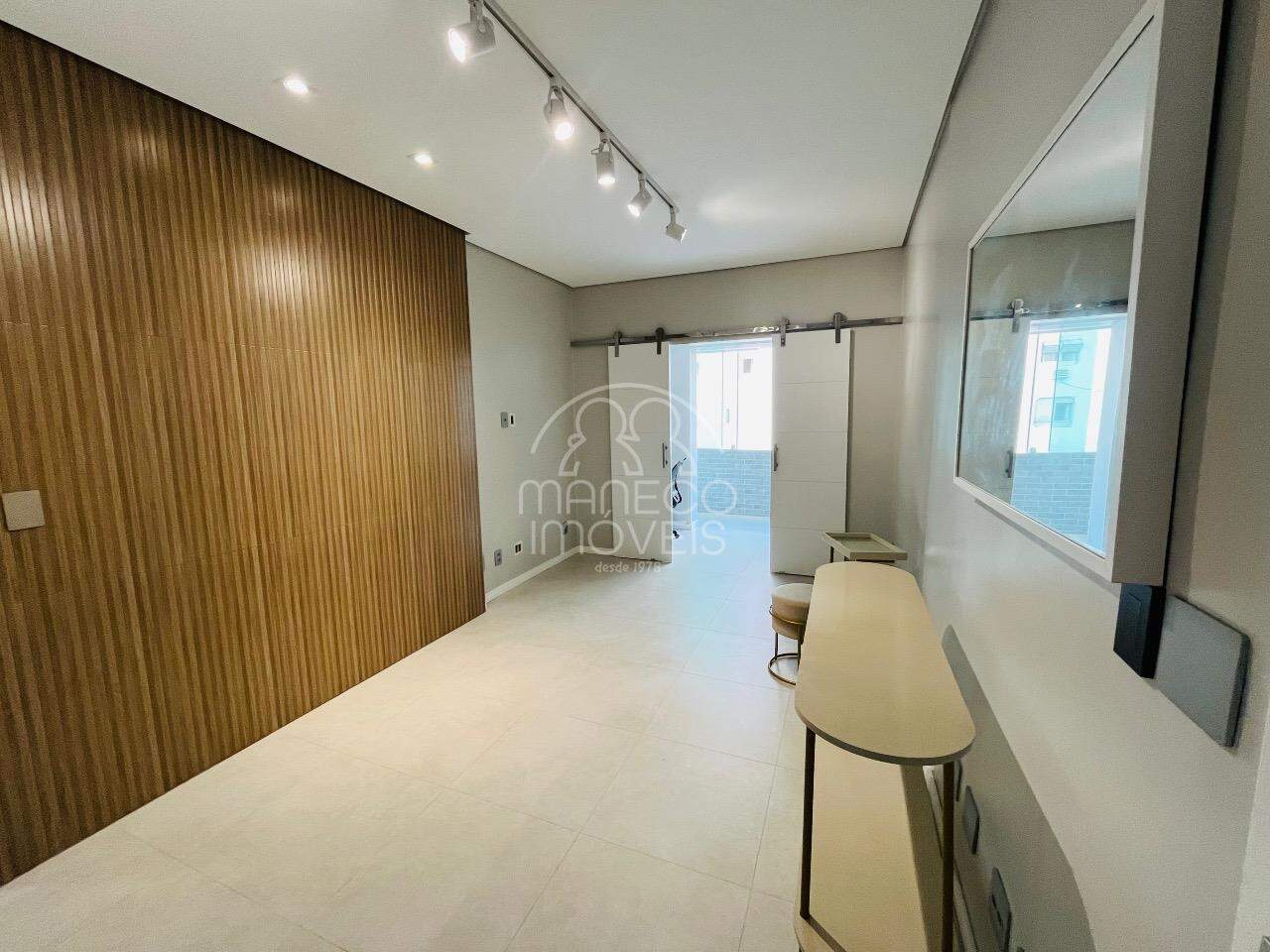 Apartamento à venda no Embaré: 