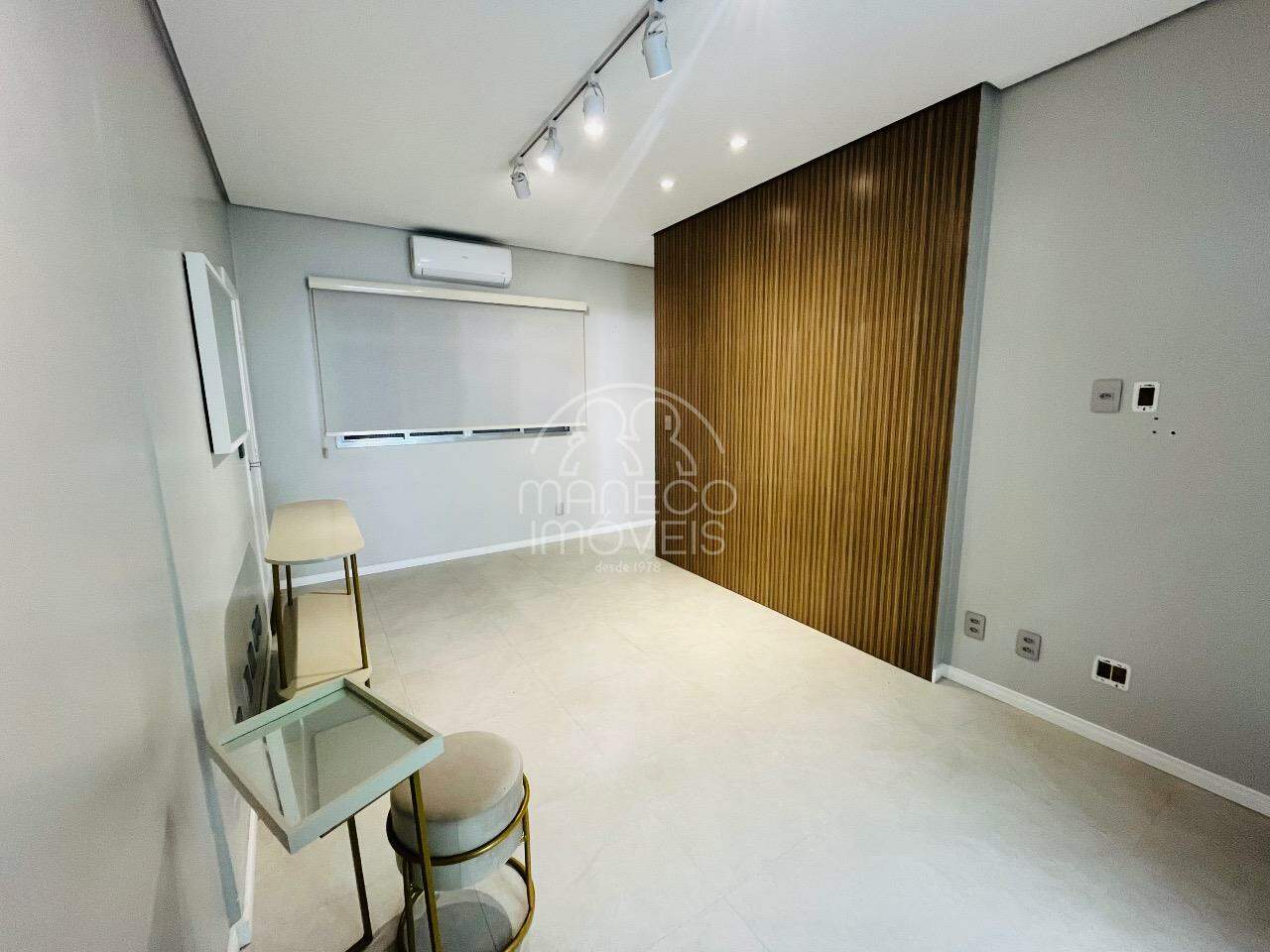 Apartamento à venda no Embaré: 