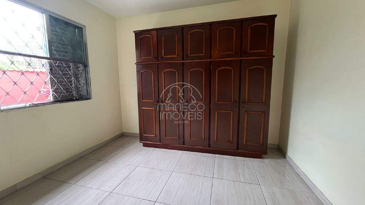 Casa à venda no Caneleira: 