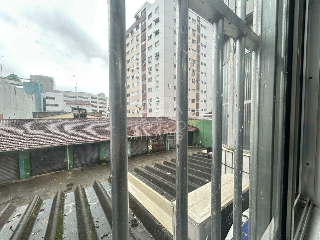 Kitnet para aluguel no Centro: 