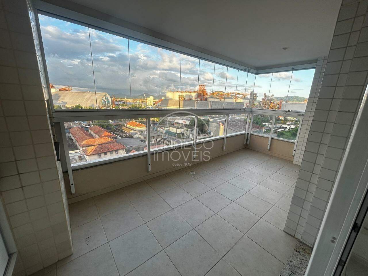 Apartamento para aluguel no Ponta da Praia: 