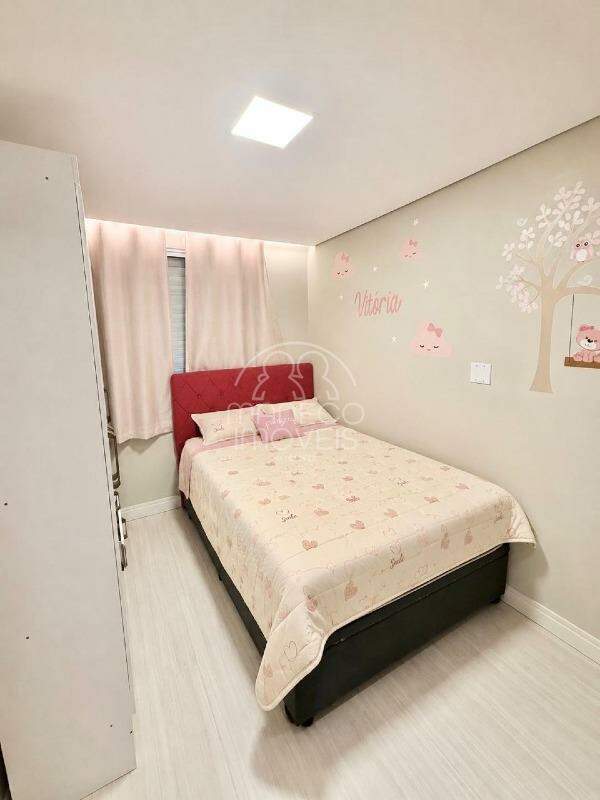 Apartamento à venda no Saboó: 