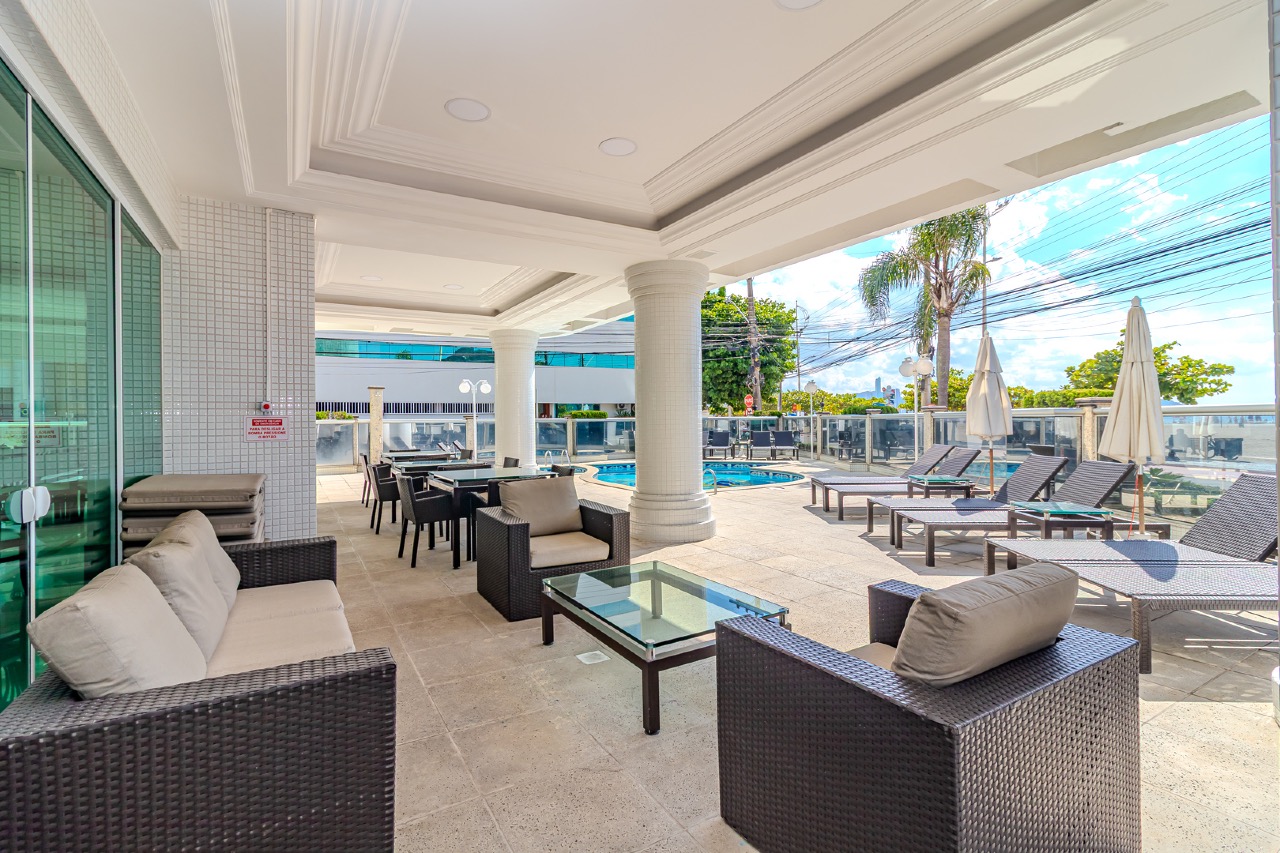 Apartamento padrão Embraed 3 suítes frente mar, totalmente reformado à venda no Villa Cora em Balneário Camboriú - Foto 31 de 36