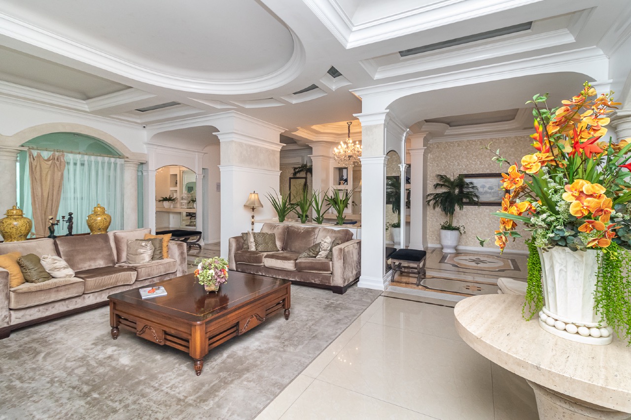 Apartamento padrão Embraed 3 suítes frente mar, totalmente reformado à venda no Villa Cora em Balneário Camboriú - Foto 32 de 36