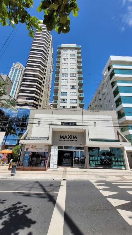 Condomínio Edifício Maxim — foto 1