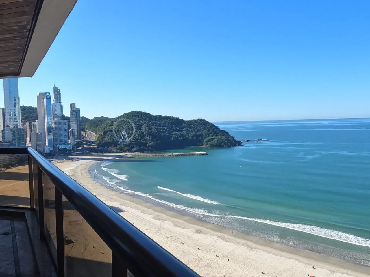 Apartamento 211 m² no Centro de Balneário Camboriú | 3 suítes, 3 vagas - Foto 6 de 20